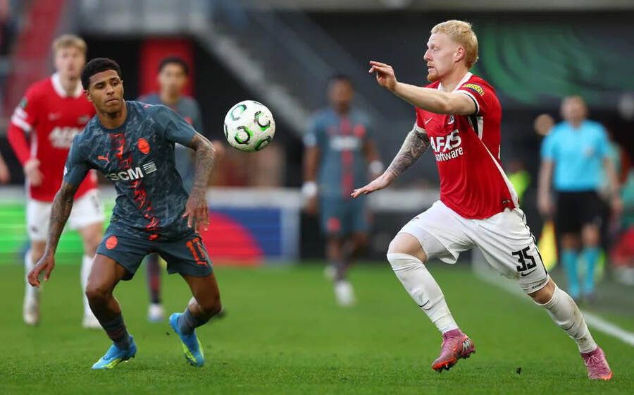 AZ Alkmaar vs Shakhtar Donetsk (23:45 – 16/04)