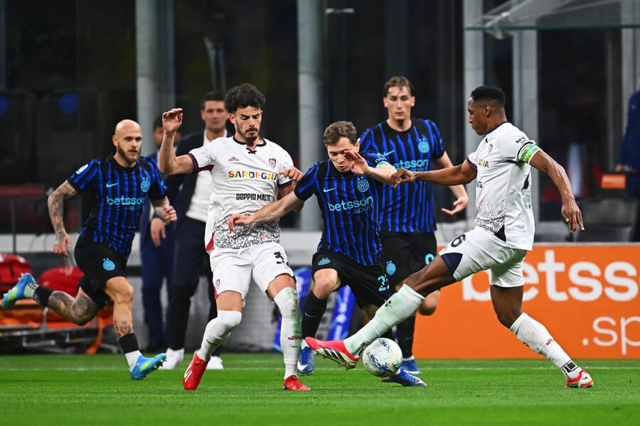 Inter Milan vs Cagliari (01:45 – 18/04)