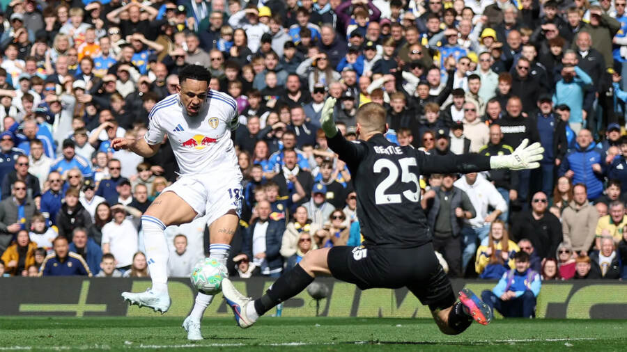 Leeds United vs Wolverhampton (21:00 – 18/04)