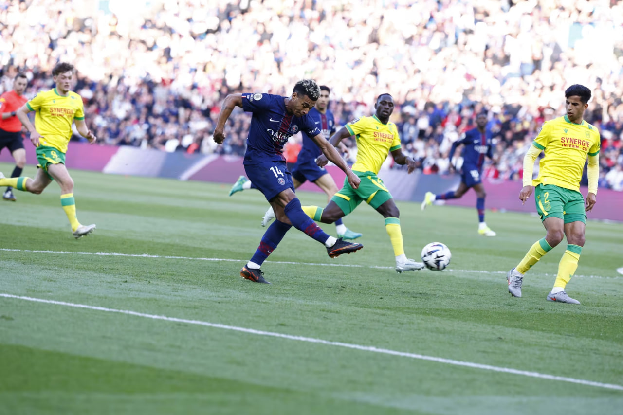 PSG vs FC Nantes (00:00 – 23/04)